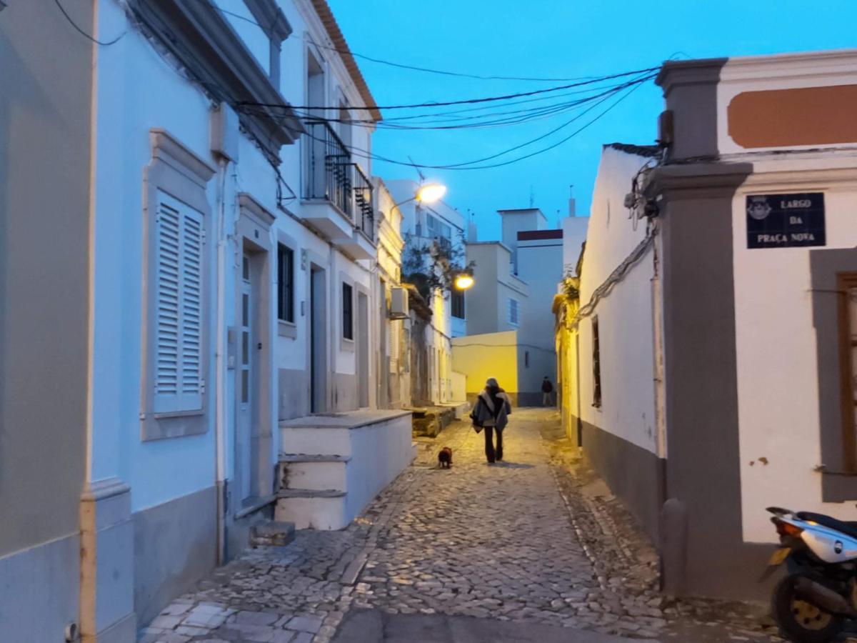 Casa Flor De Sal - Moradia No Centro De Faro! Villa Bagian luar foto