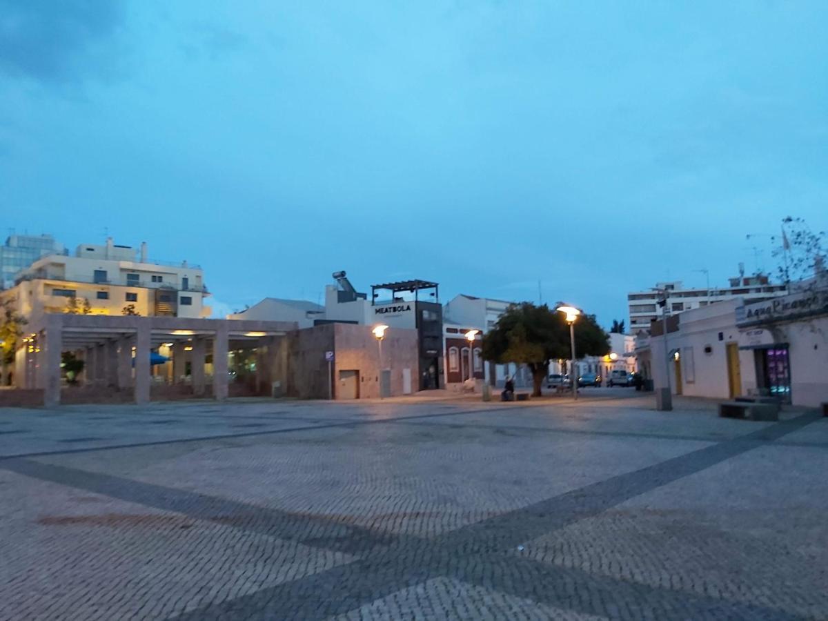 Casa Flor De Sal - Moradia No Centro De Faro! Villa Bagian luar foto