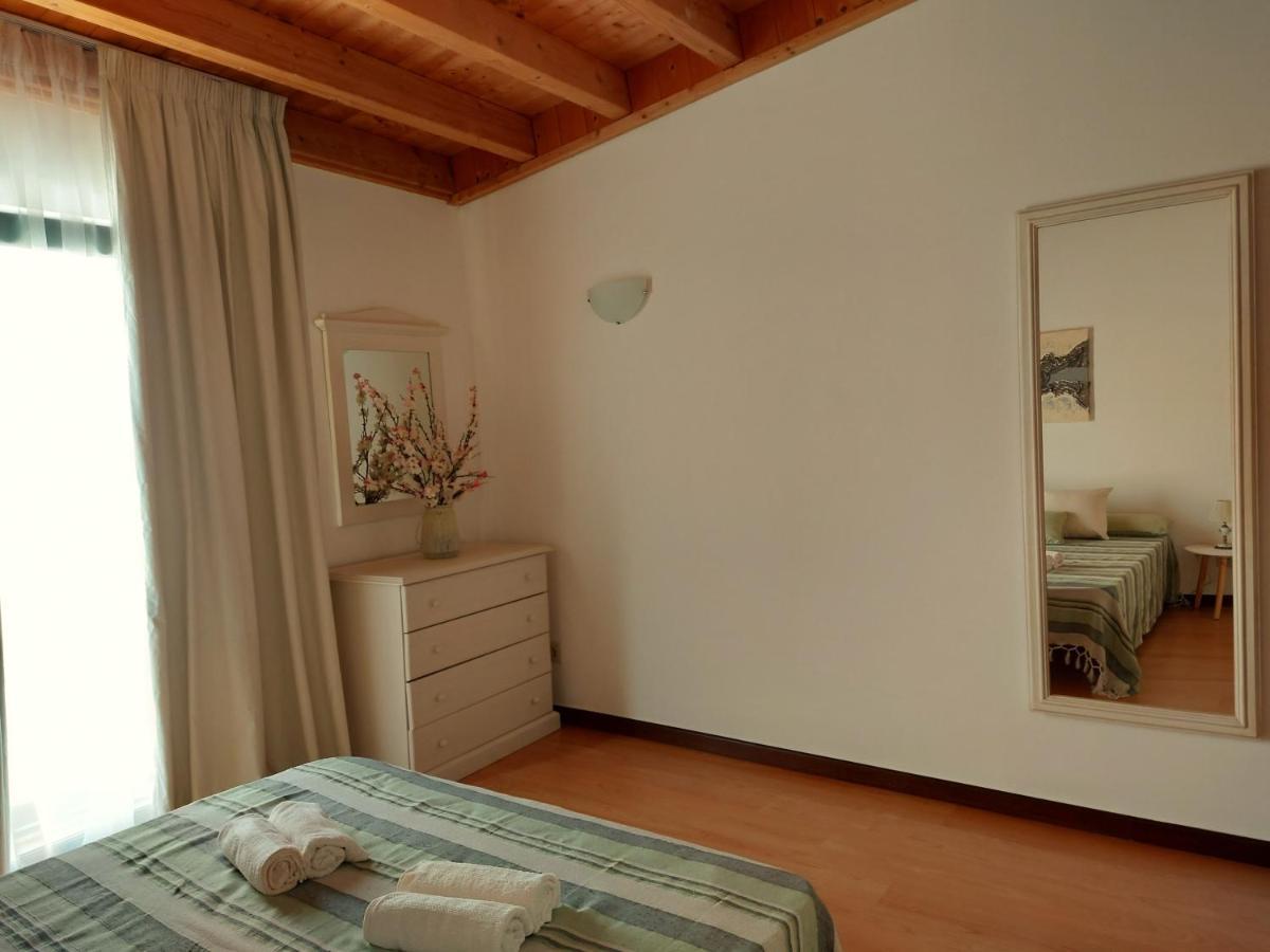 Casa Flor De Sal - Moradia No Centro De Faro! Villa Bagian luar foto